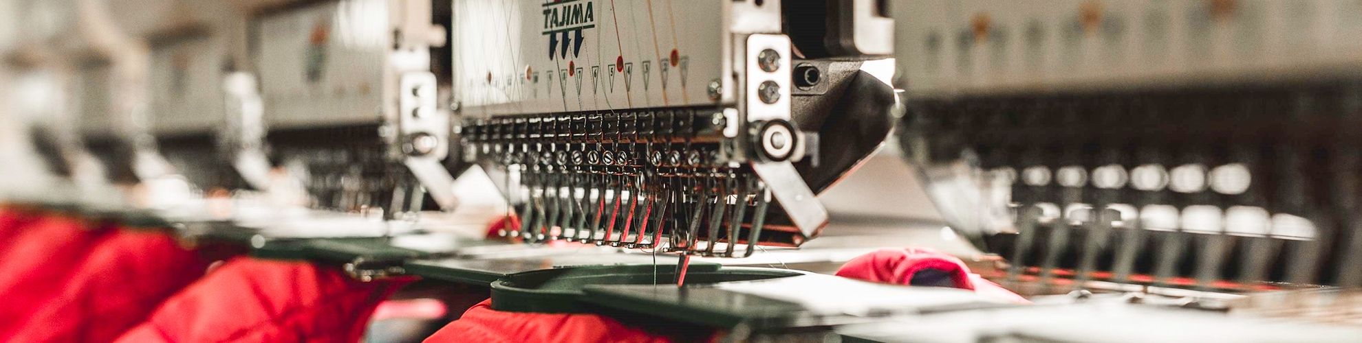 Kvalitní česká výroba<br>na  špičkových strojích.